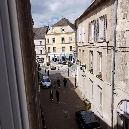 27 M2 Hyper Centre Appartement Château-Thierry